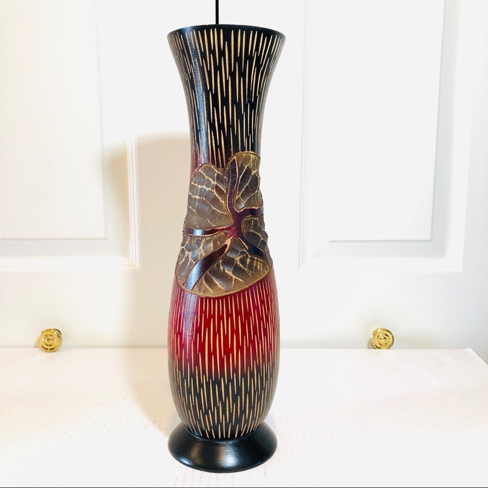 New Trumpets Wood Vase